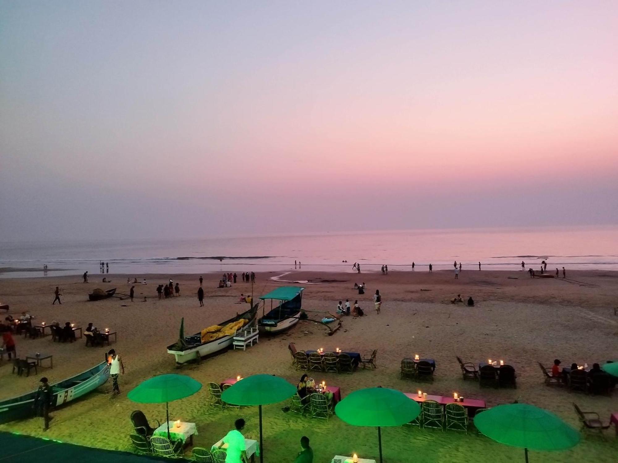 라운드큐브 파트넴 호텔 Patnem Beach 외부 사진